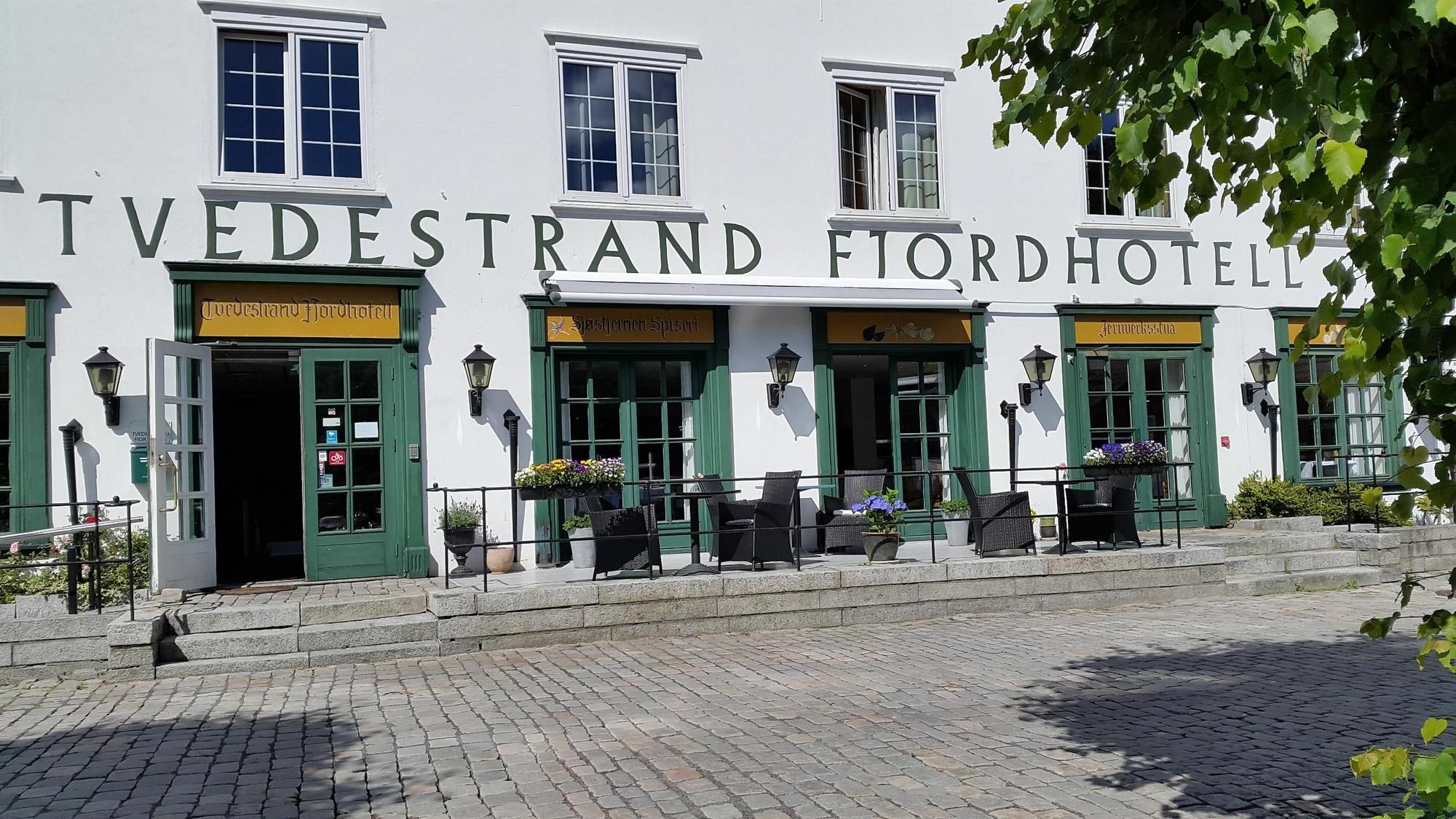 Tvedestrand Fjordhotell - Unike Hoteller المظهر الخارجي الصورة